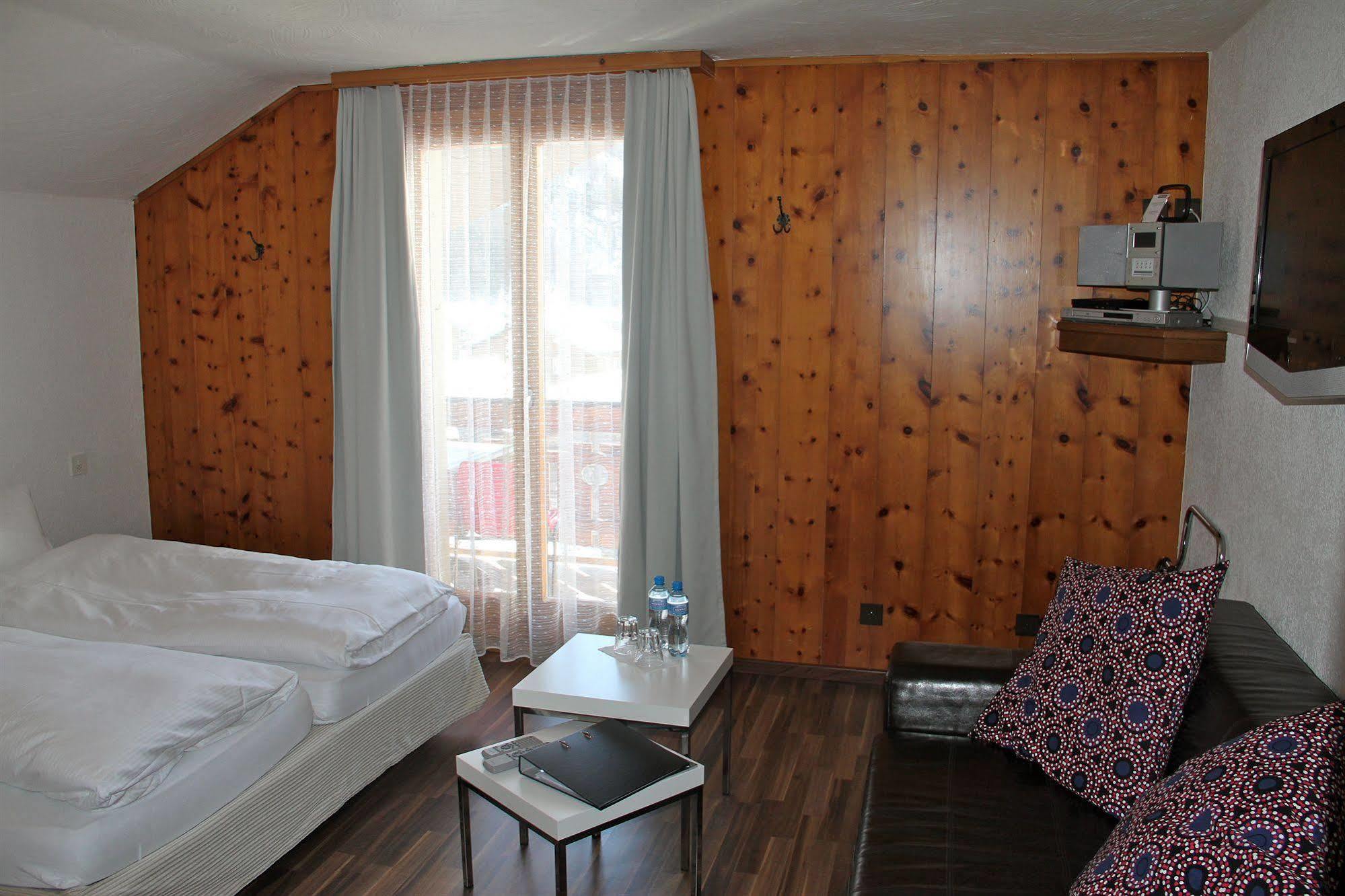 Popcorn! Hotel Saas-Fee Ngoại thất bức ảnh